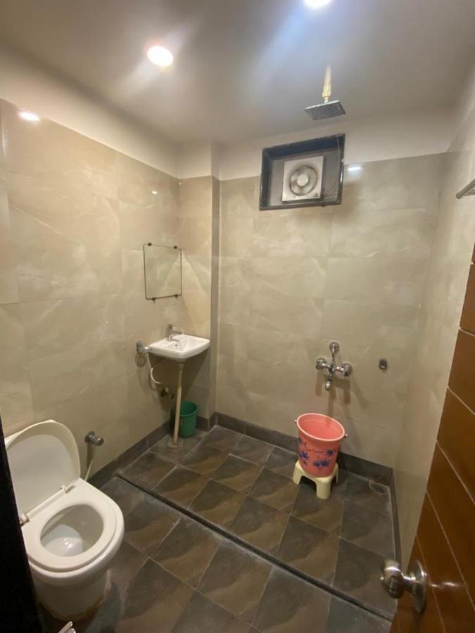 Hotel Raghupati Ayodhya Eksteriør bilde